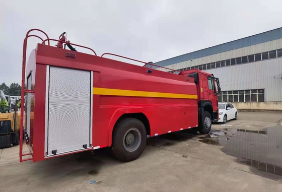 Sinotruk HOWO รถดับเพลิงฉีดน้ำแรงดันสูง 10000L