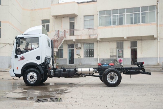Dongfeng Dolica Single Row Light Duty VAN Truck 140HP 6 Speed