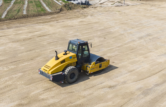 SINOMACH 8T เครื่องจักรวิศวกรรมโยธา Single Cylinder Roller GYS08J
