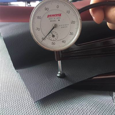 ผ้าหนัง PVC สังเคราะห์ 0.6 มม. - 1.2 มม. สำหรับเบาะรถยนต์ 58/60&quot;