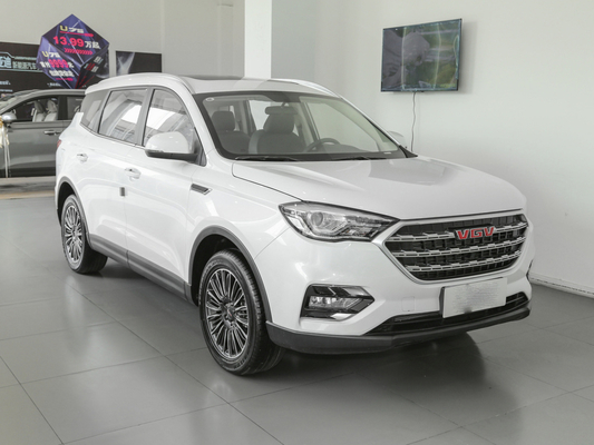 ถังน้ำมันเชื้อเพลิง 55L สีขาว 7 ที่นั่ง รถ SINOTRUK VGV รถ SUV มือสอง 175 Km/H