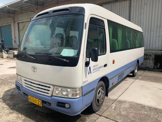 4.0L 100kw Toyota Coaster Passenger Bus 23 ที่นั่งดีเซล 4.0 Euro 3