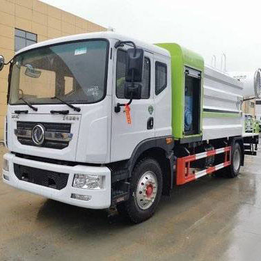 Dongfeng Duolika D9 รถบรรทุกน้ำมือสอง